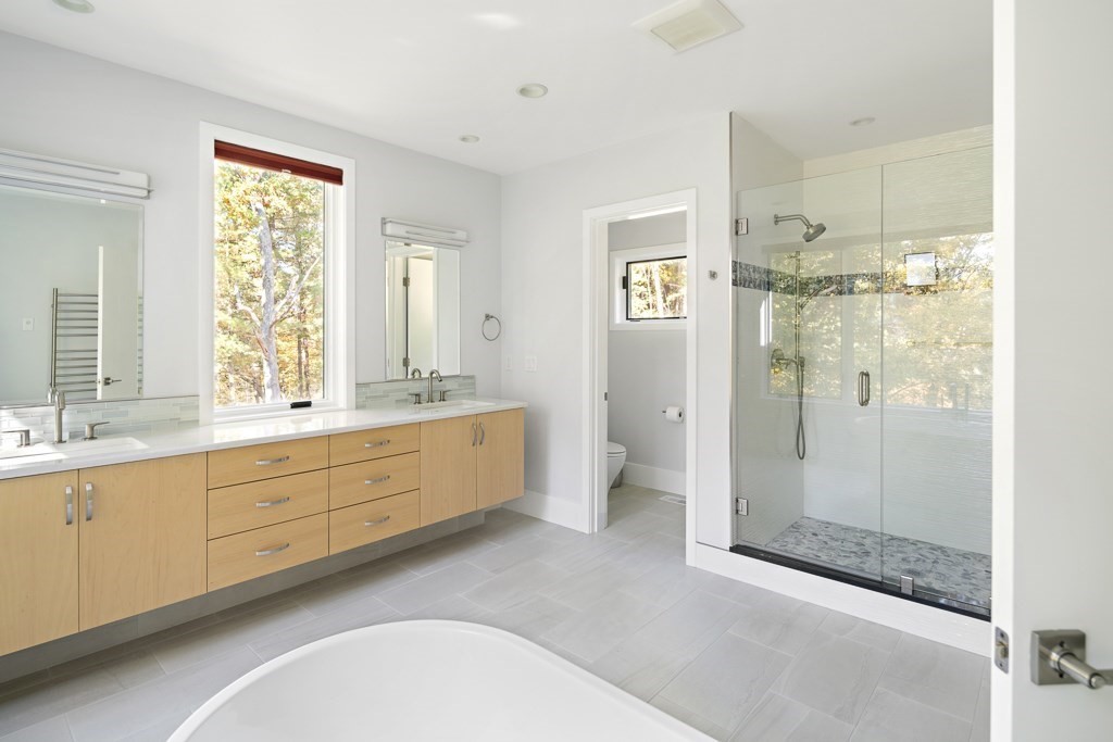 58 Weston Road Lincoln, MA 01773 - Photo 29 of 42 Gallery Image 29