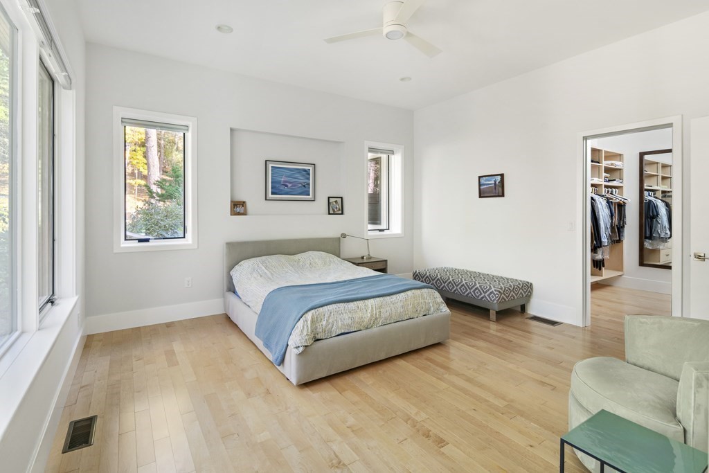 58 Weston Road Lincoln, MA 01773 - Photo 31 of 42 Gallery Image 31