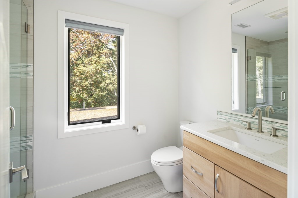 58 Weston Road Lincoln, MA 01773 - Photo 38 of 42 Gallery Image 38