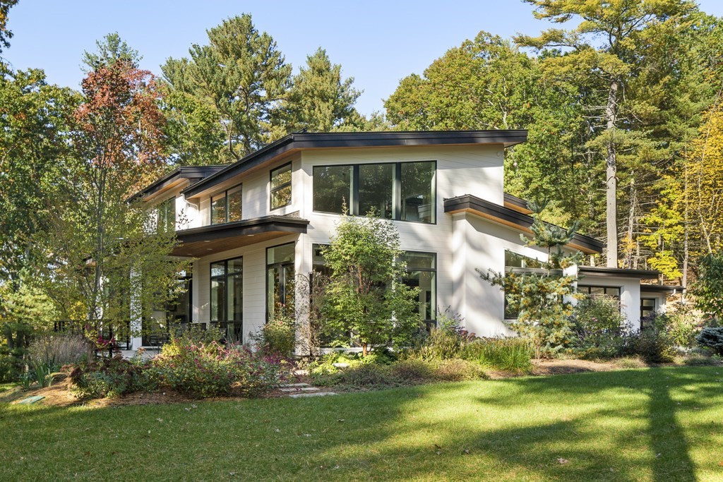 58 Weston Road Lincoln, MA 01773 - Photo 6 of 42 Gallery Image 6