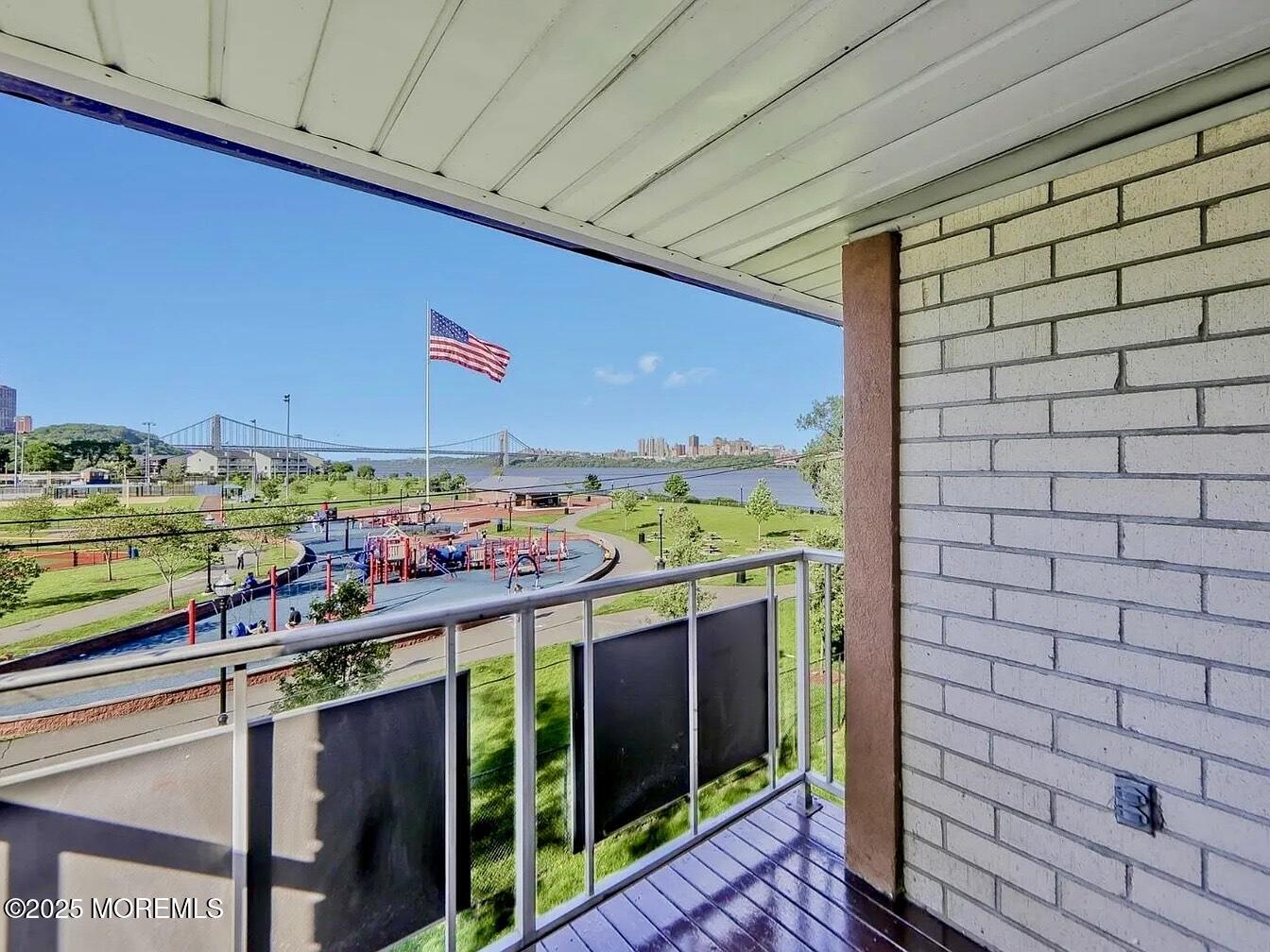1111 River Road, Unit H20 Edgewater, NJ 07020 - Photo 12 of 14