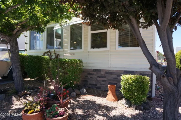 $182,000 | 1942 Lynx Drive, Unit 44, Show Low, AZ 85901