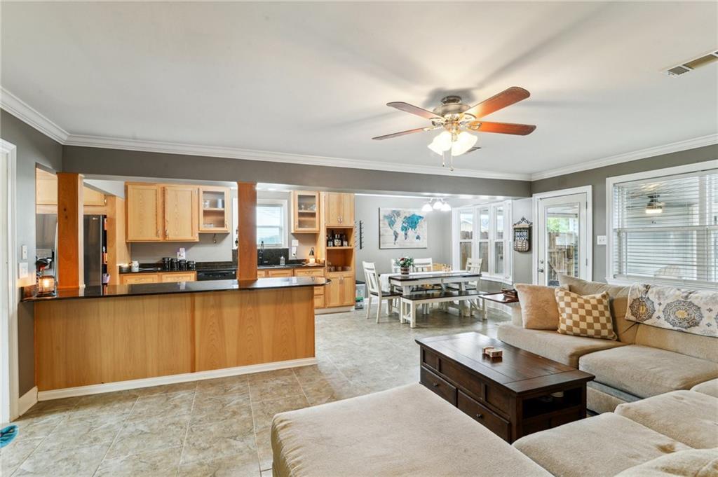 448 Lynnmeade Road Gretna, LA 70056 - Photo 12 of 25 Gallery Image 12