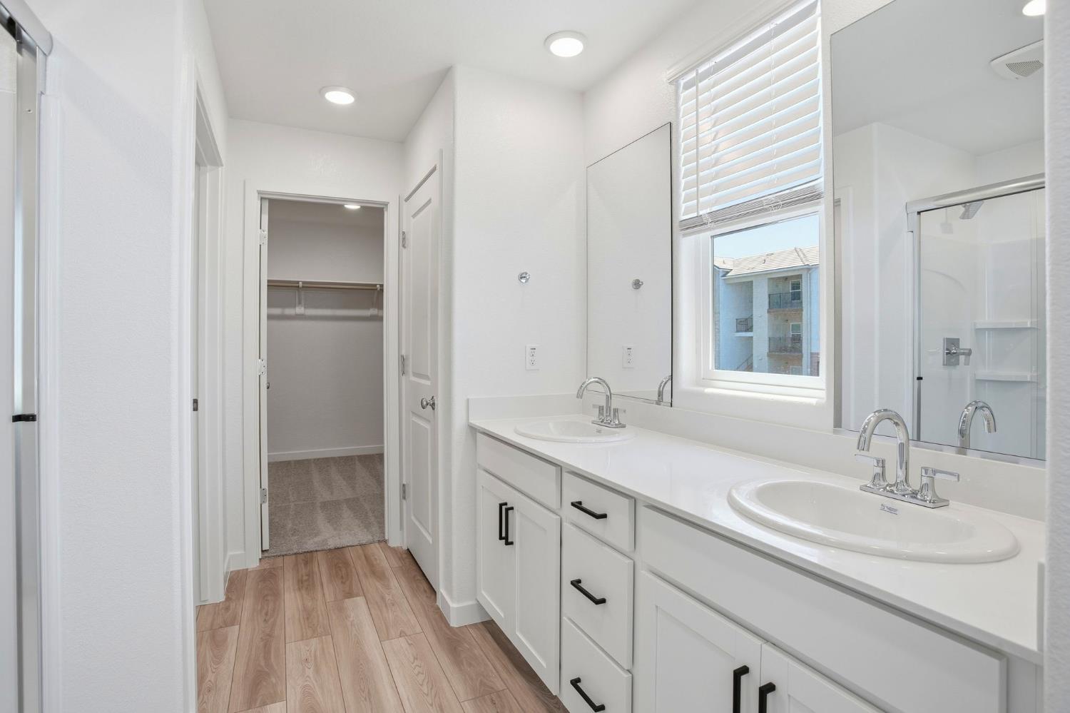 1235 Leonhardt Loop Lincoln, CA 95648 - Photo 9 of 12