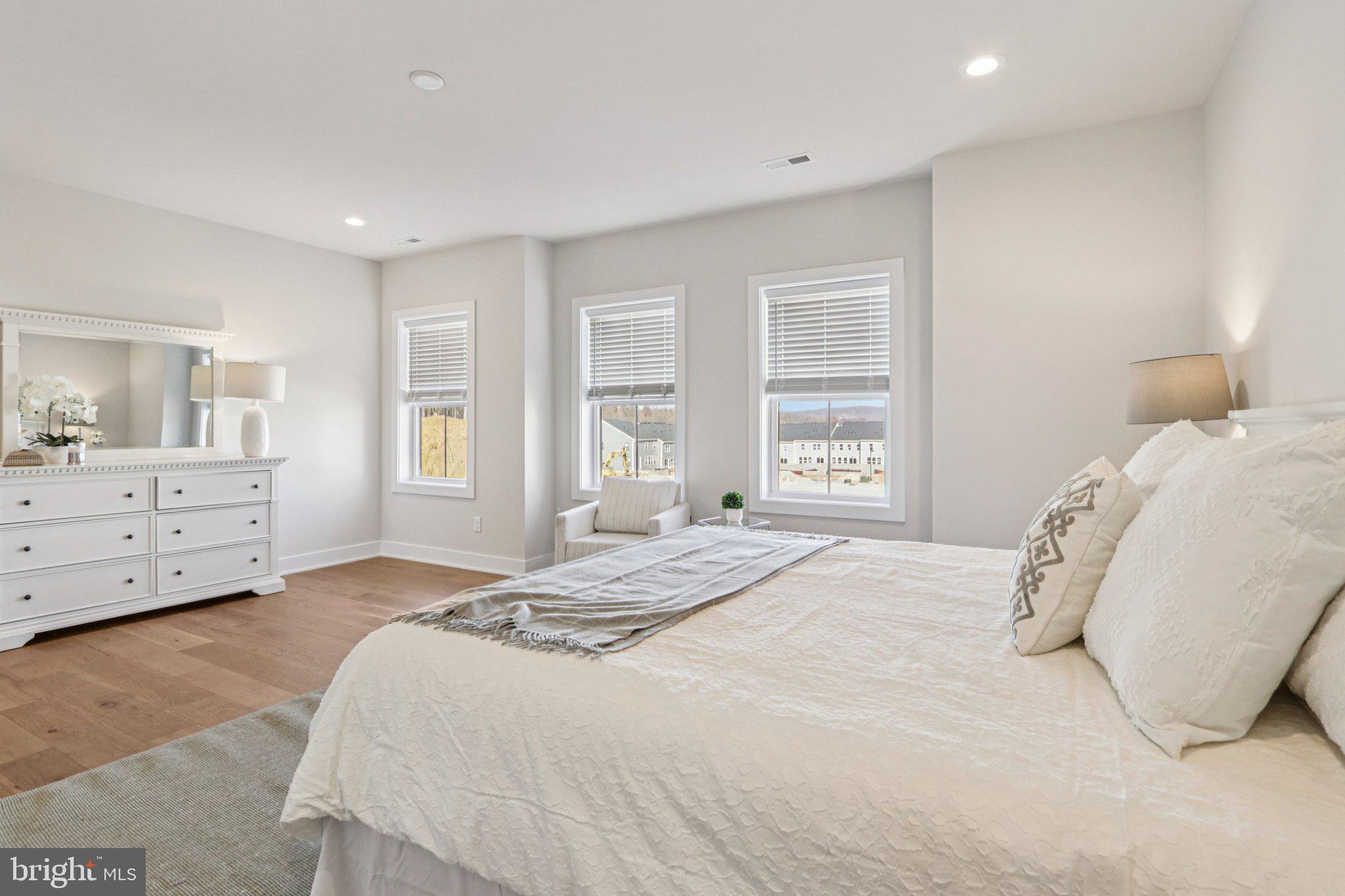 127 Alroy Road Malvern, PA 19355 - Photo 25 of 53 a bedroom with a bed and a dresser