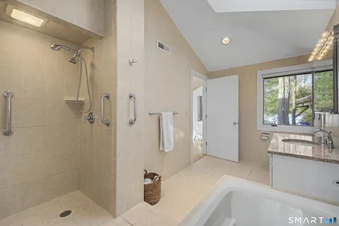 $1,640,000 | 32 Ferris Estates Road, New Milford, CT 06776