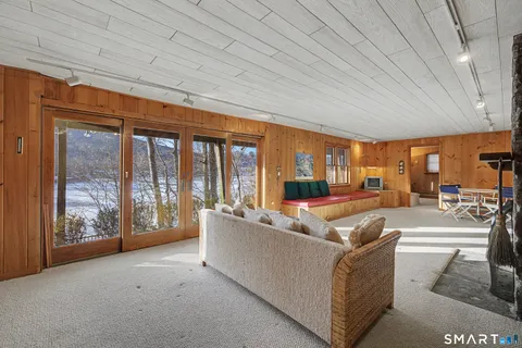 $1,640,000 | 32 Ferris Estates Road, New Milford, CT 06776