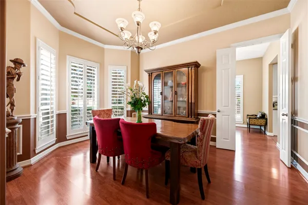 $650,000 | 8106 Hollowhaven Court, Houston, TX 77095