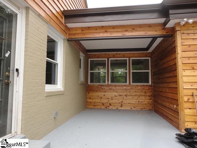 416 State Rd S-39-152 Liberty, SC 29657 - Photo 6 of 30