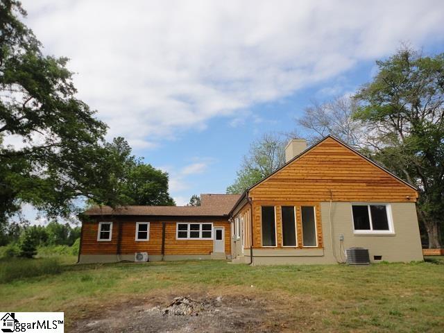 416 State Rd S-39-152 Liberty, SC 29657 - Photo 10 of 30