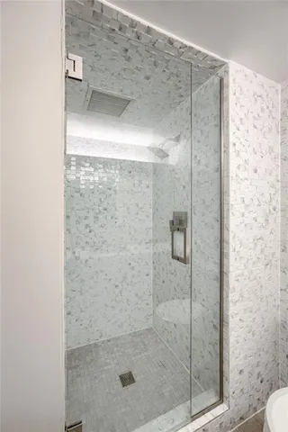 $550,000 | 2510 Grand Boulevard, Unit 1004, Kansas City, MO 64108