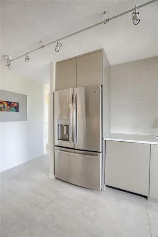 $550,000 | 2510 Grand Boulevard, Unit 1004, Kansas City, MO 64108