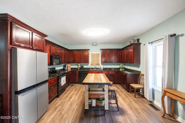 $750,000 | 2356 Old Darden Chesterfield Road, Darden, TN 38328