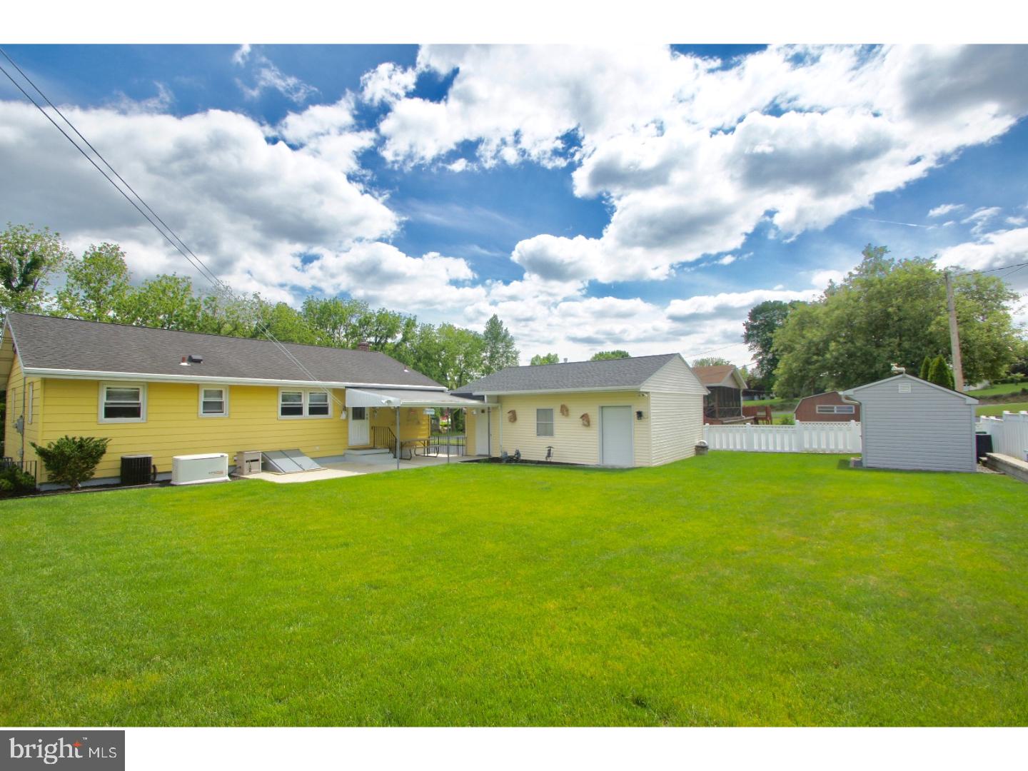 1653 Commonwealth Boulevard Reading, PA 19607 - Photo 20 of 22