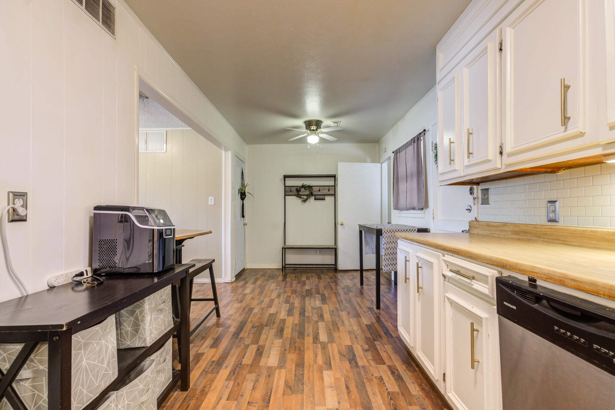 2812 62nd Street Lubbock, TX 79413 - Photo 26 of 45 a view of a kitchen with utility room