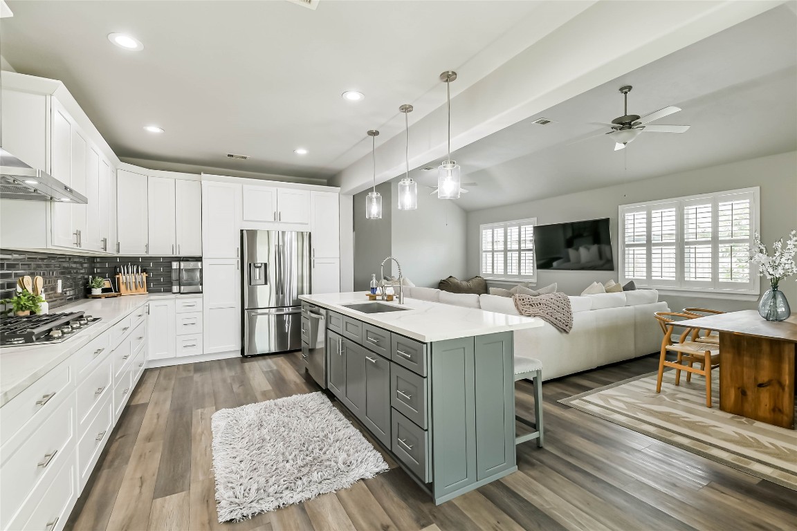 13043 Avery Ridge Lane Tomball, TX 77377 - Photo 9 of 30