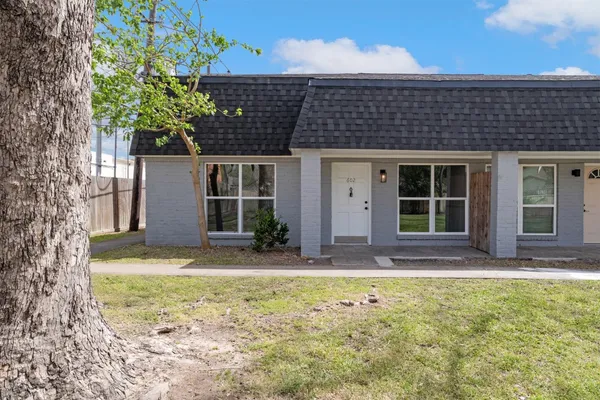 $1,495 | 2689 Gessner Road, Unit 802, Houston, TX 77080
