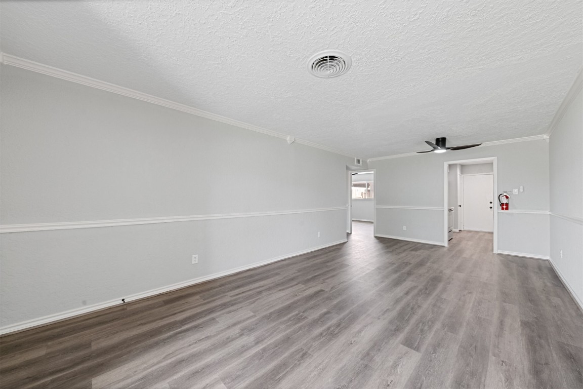 2689 Gessner Road, Unit 802 Houston, TX 77080 - Photo 5 of 18