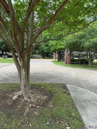 $165,000 | 5205 Heatherstone Drive, Baton Rouge, LA 70820