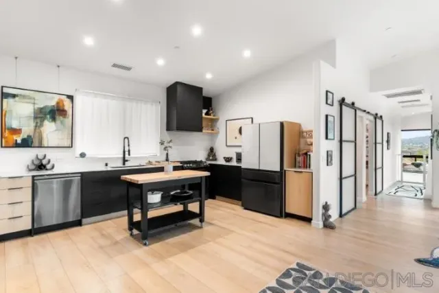 $939,000 | 1615 Vista Del Lago, Fallbrook, CA 92028