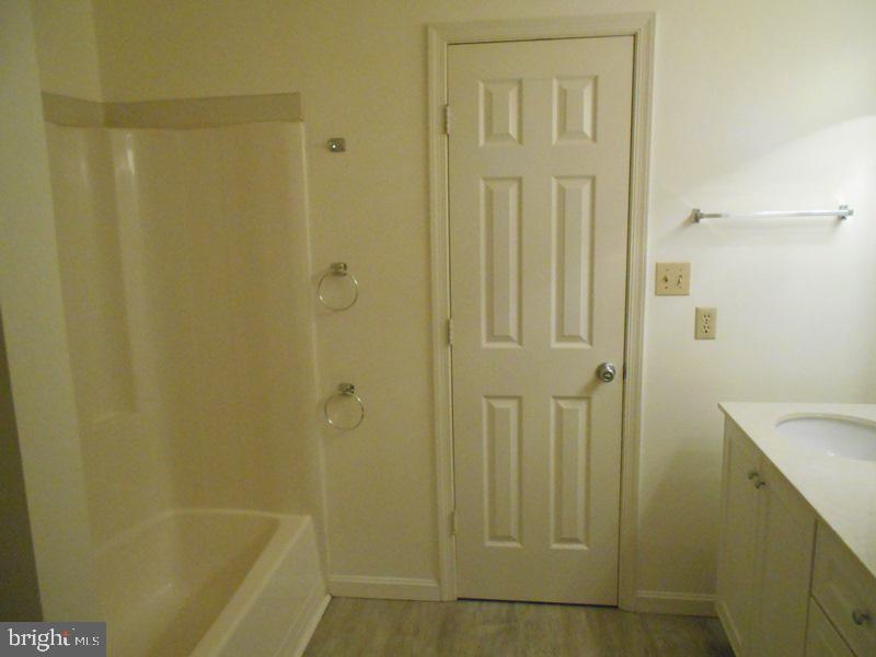 147 East Park Avenue Ranson, WV 25438 - Photo 9 of 23 Gallery Image 9