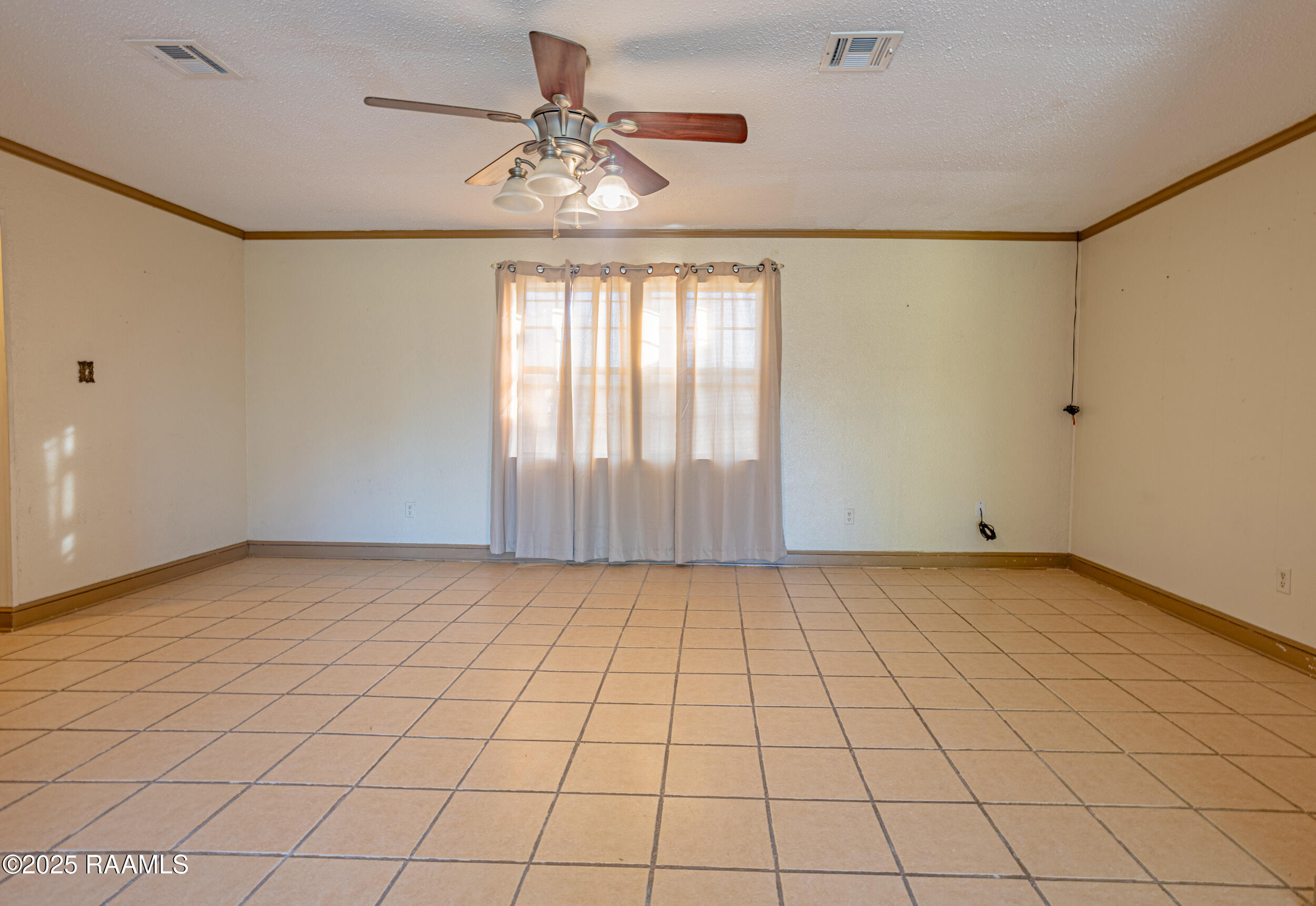 239 Marie Street Church Point, LA 70525 - Photo 10 of 17 12_239 st marie-11