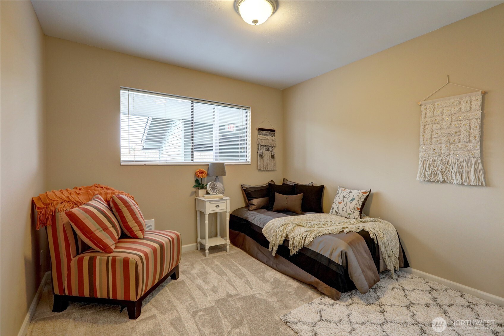 7924 212th Street Southwest, Unit 305 Edmonds, WA 98026 - Photo 13 of 17