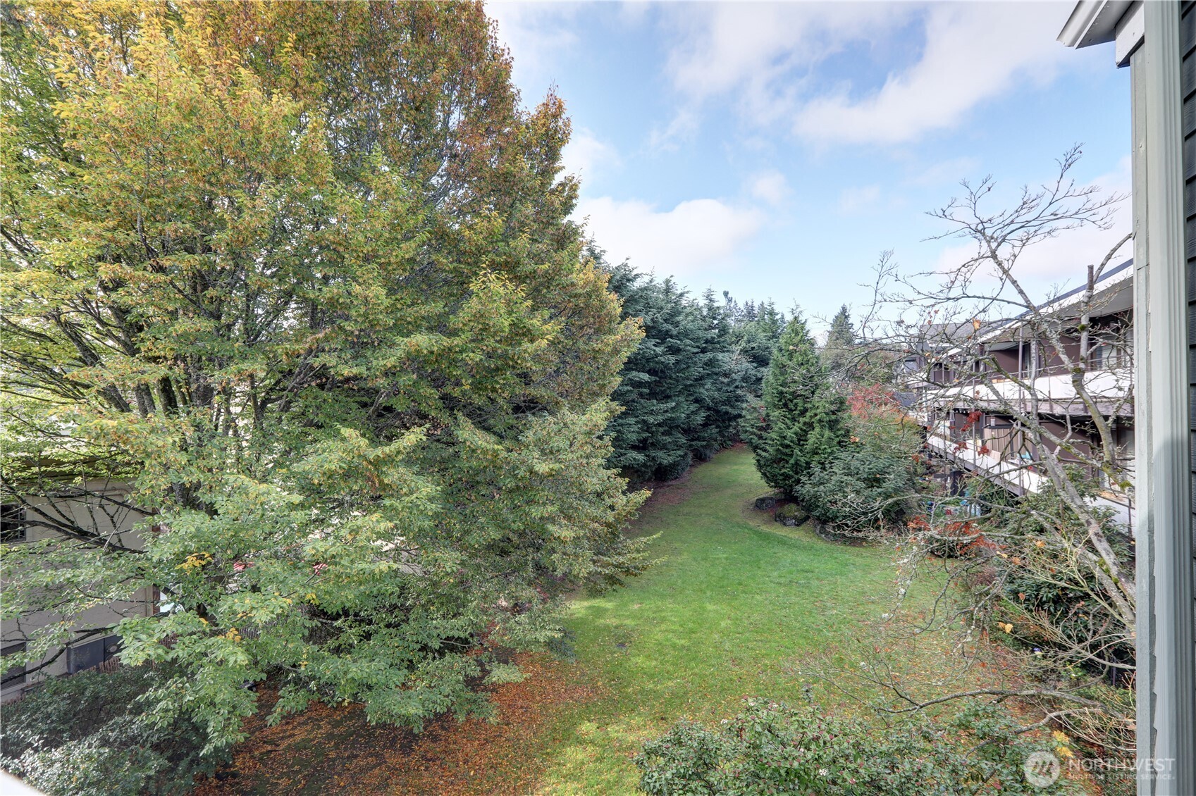 7924 212th Street Southwest, Unit 305 Edmonds, WA 98026 - Photo 16 of 17