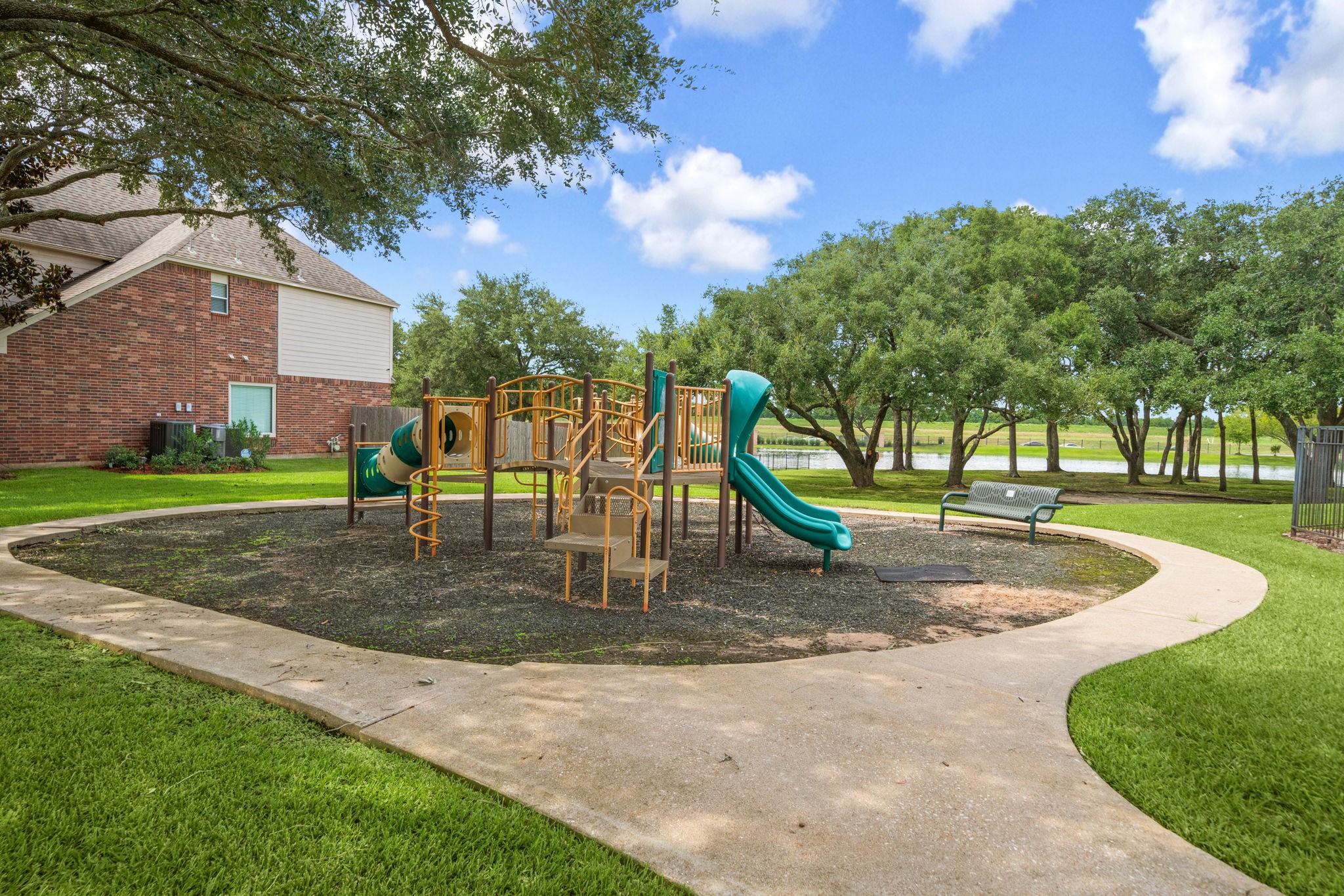 22 Crestview Trail Houston, TX 77082 - Photo 39 of 39 a view of a park with swings