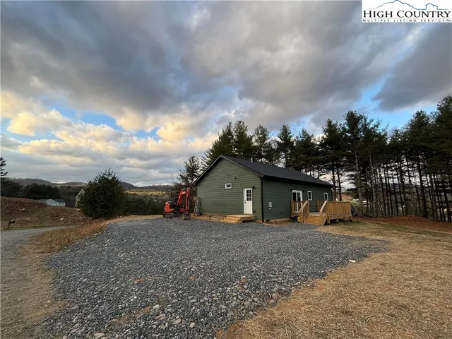 $450,000 | 179 High Meadows Lane, Fleetwood, NC 28626