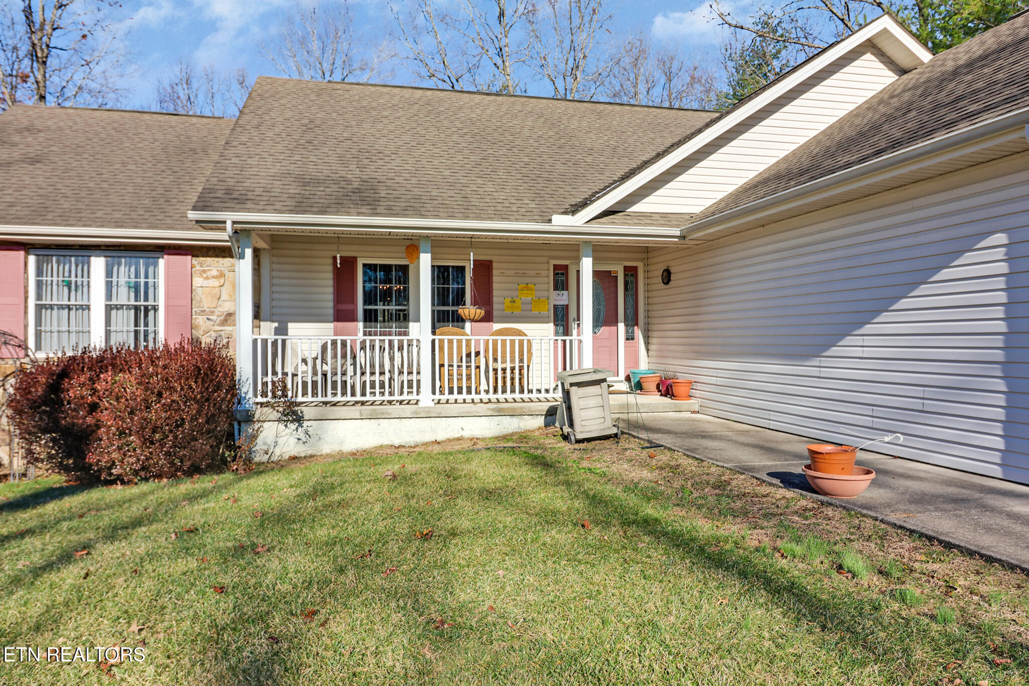 267 Bainbridge Road Crossville, TN 38558 - Photo 2 of 9 if1a7352-if1a7356