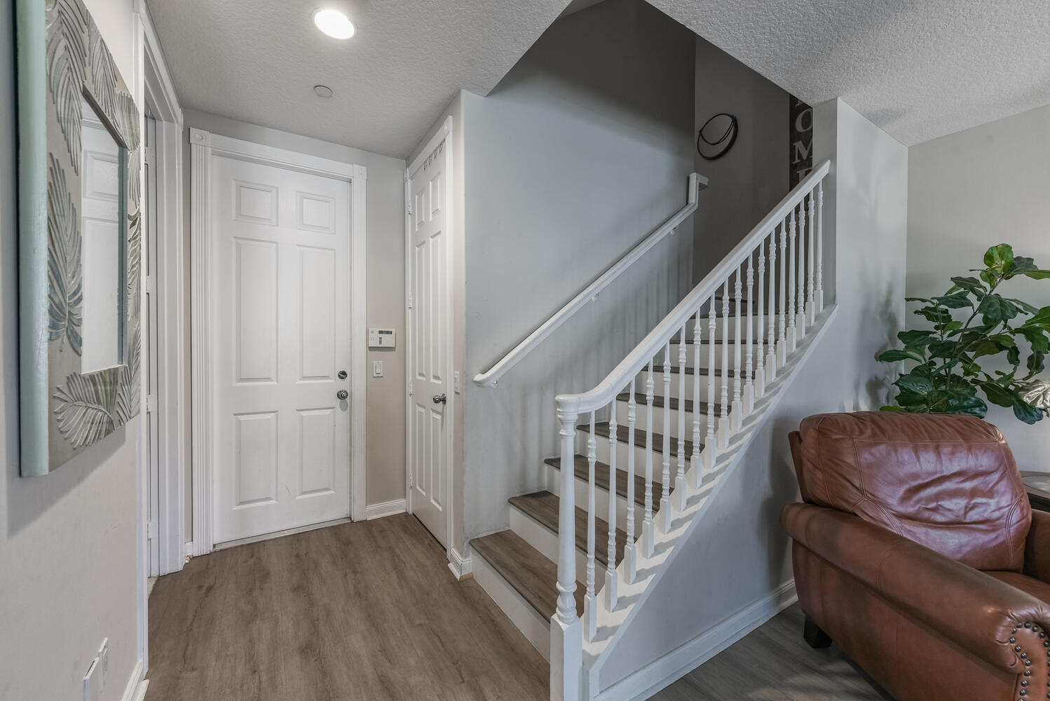 3261 East Community Drive Jupiter, FL 33458 - Photo 11 of 38 Stairs