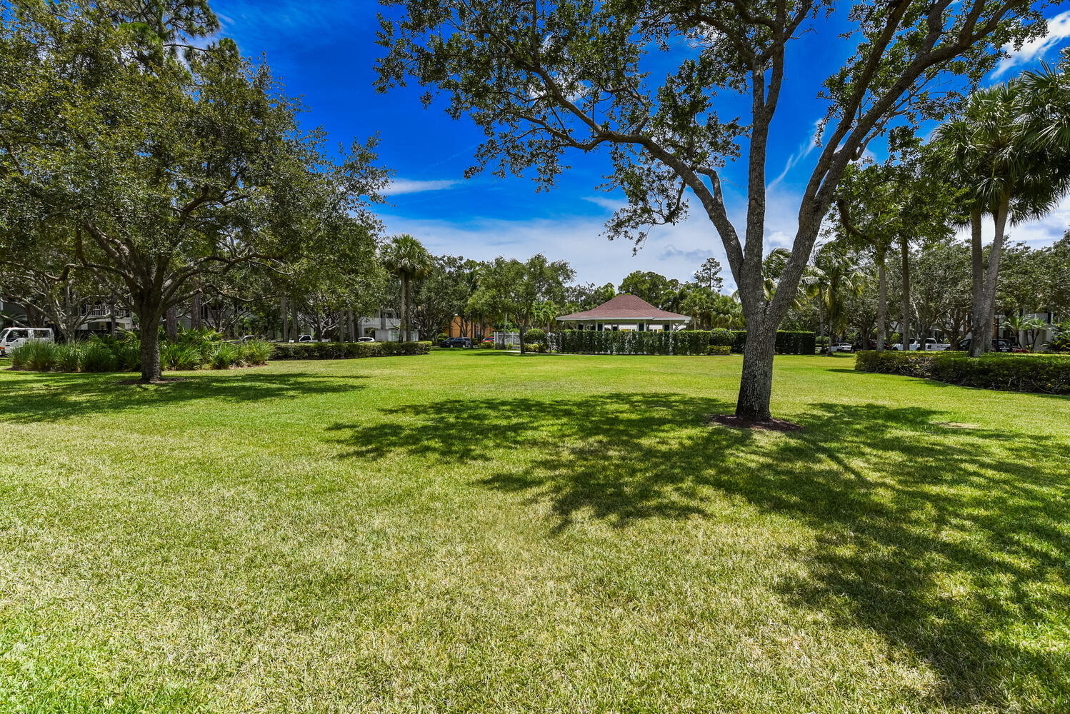 3261 East Community Drive Jupiter, FL 33458 - Photo 36 of 38 Martinique Green Space