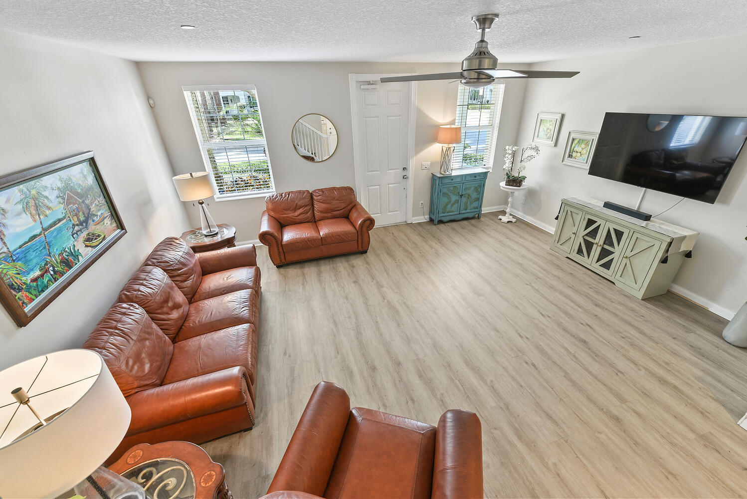 3261 East Community Drive Jupiter, FL 33458 - Photo 9 of 38 Living Area