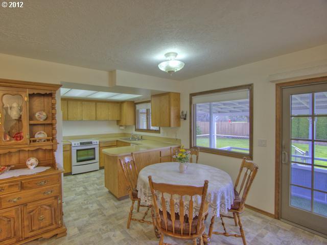 1725 Northwest Hobbs Road Cornelius, OR 97113 - Photo 3 of 16 Gallery Image 3