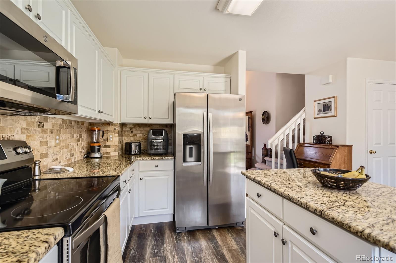 10235 South Rotherwood Circle Highlands Ranch, CO 80130 - Photo 8 of 27 Gallery Image 8