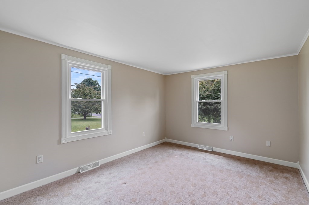 46 Harrison Place West Springfield, MA 01089 - Photo 20 of 42 Gallery Image 20