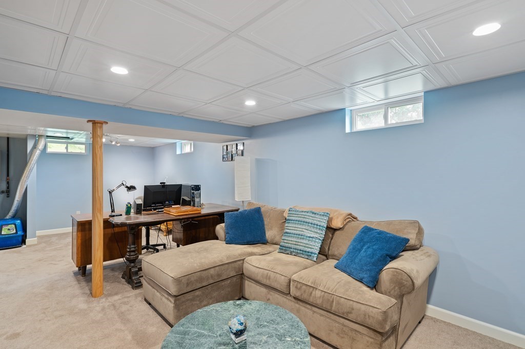 46 Harrison Place West Springfield, MA 01089 - Photo 23 of 42 Gallery Image 23