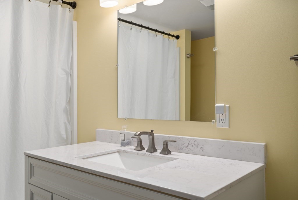 46 Harrison Place West Springfield, MA 01089 - Photo 26 of 42 Gallery Image 26