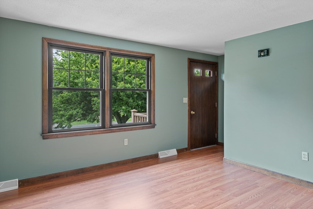 46 Harrison Place West Springfield, MA 01089 - Photo 27 of 42 Gallery Image 27