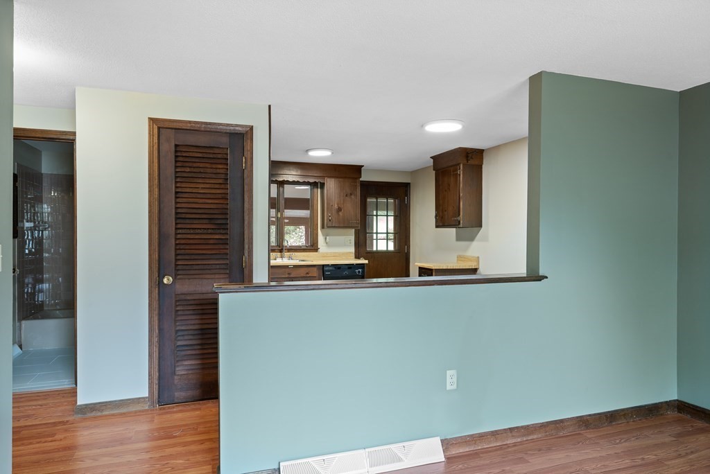 46 Harrison Place West Springfield, MA 01089 - Photo 30 of 42 Gallery Image 30
