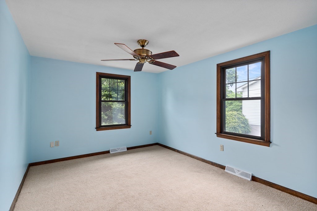 46 Harrison Place West Springfield, MA 01089 - Photo 38 of 42 Gallery Image 38