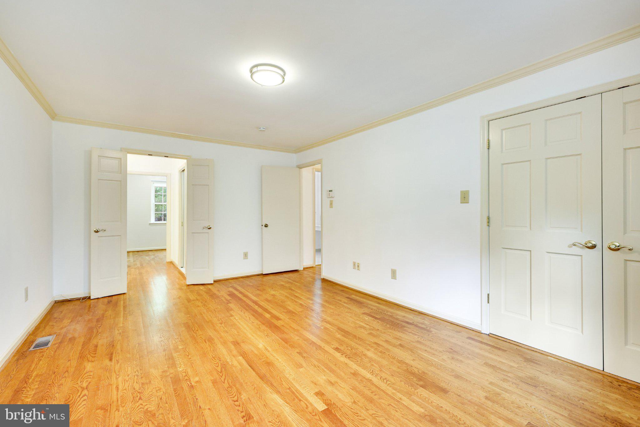 1427 Laurel Hill Road Vienna, VA 22182 - Photo 31 of 57 Spacious room with warm wood floors.