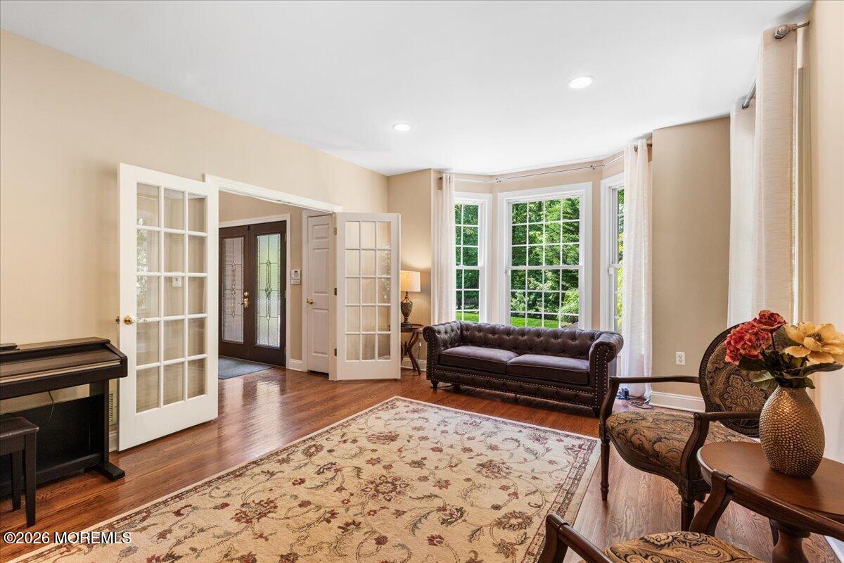 7 Highpoint Road Holmdel, NJ 07733 - Photo 10 of 61 Living Room