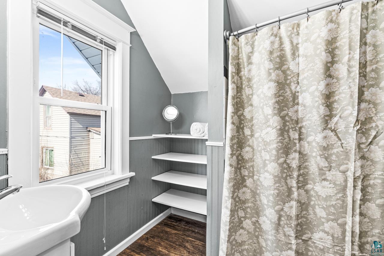 5811 Cody Street Duluth, MN 55807 - Photo 21 of 45