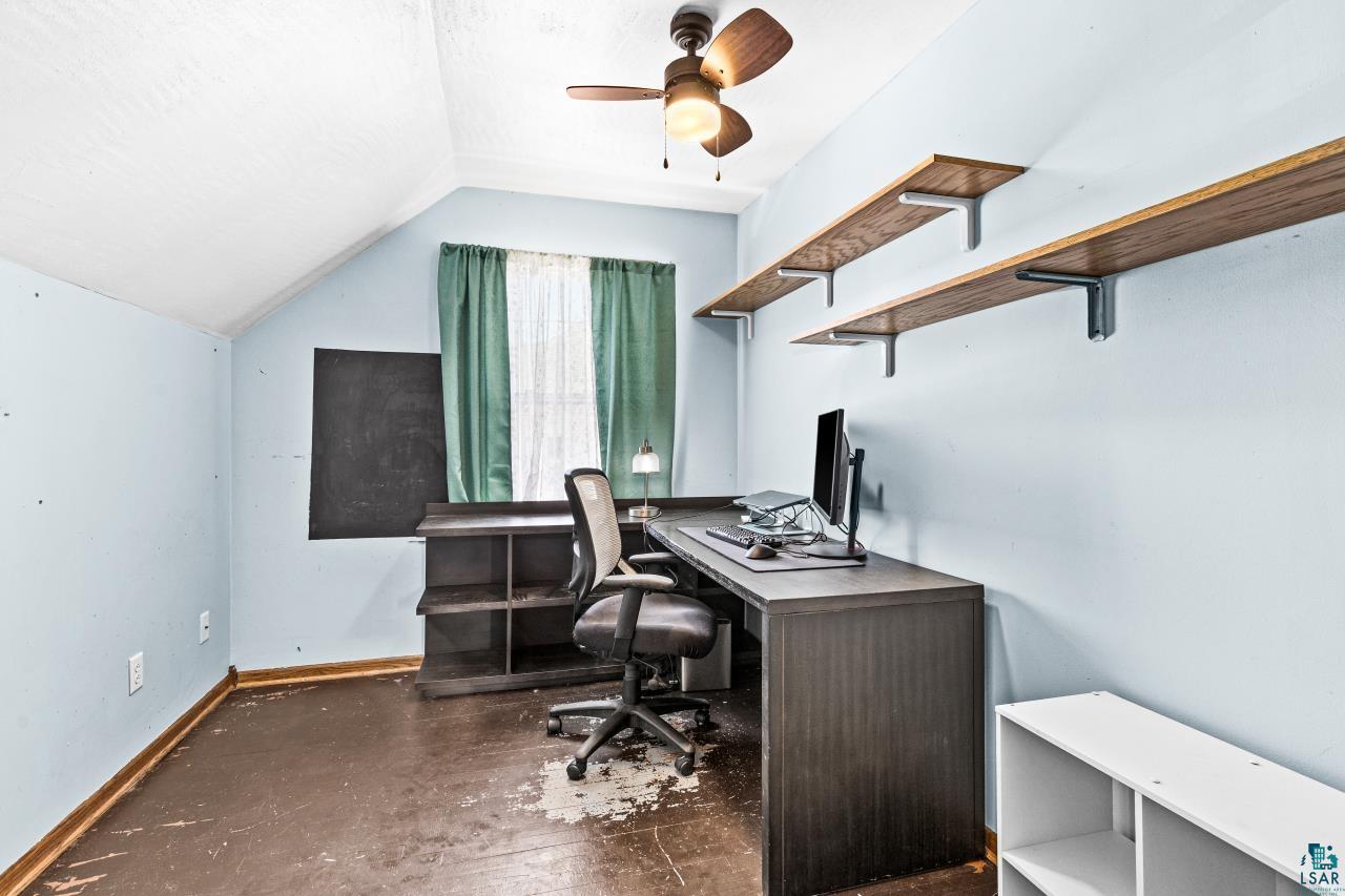 5811 Cody Street Duluth, MN 55807 - Photo 27 of 45