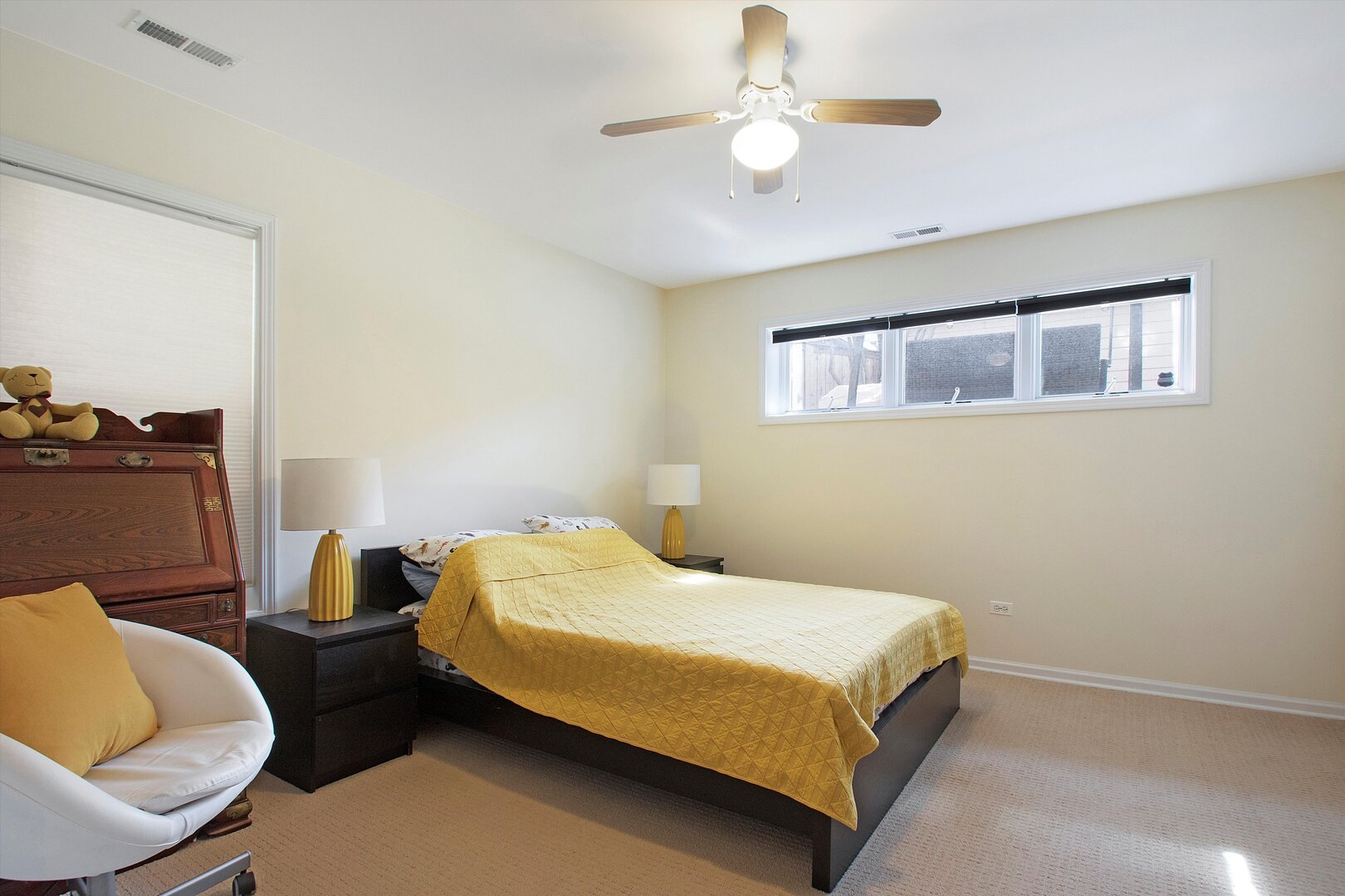 1215 West 33rd Street Chicago, IL 60608 - Photo 25 of 33