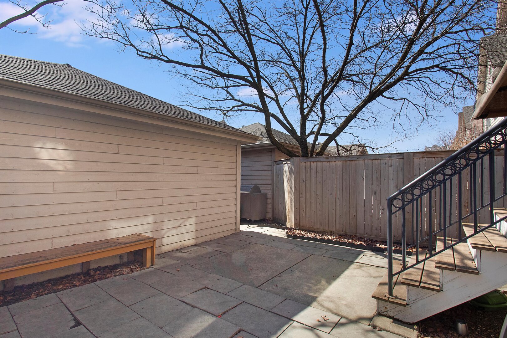 1215 West 33rd Street Chicago, IL 60608 - Photo 29 of 33