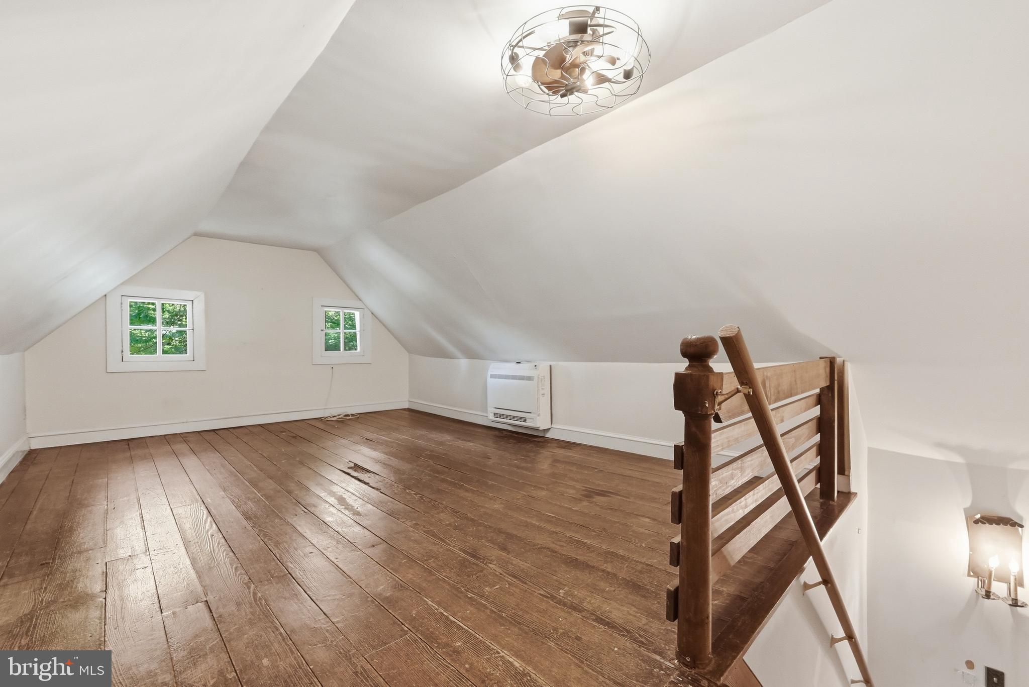 8200 Buckland Mill Road Gainesville, VA 20155 - Photo 22 of 30 Bedroom