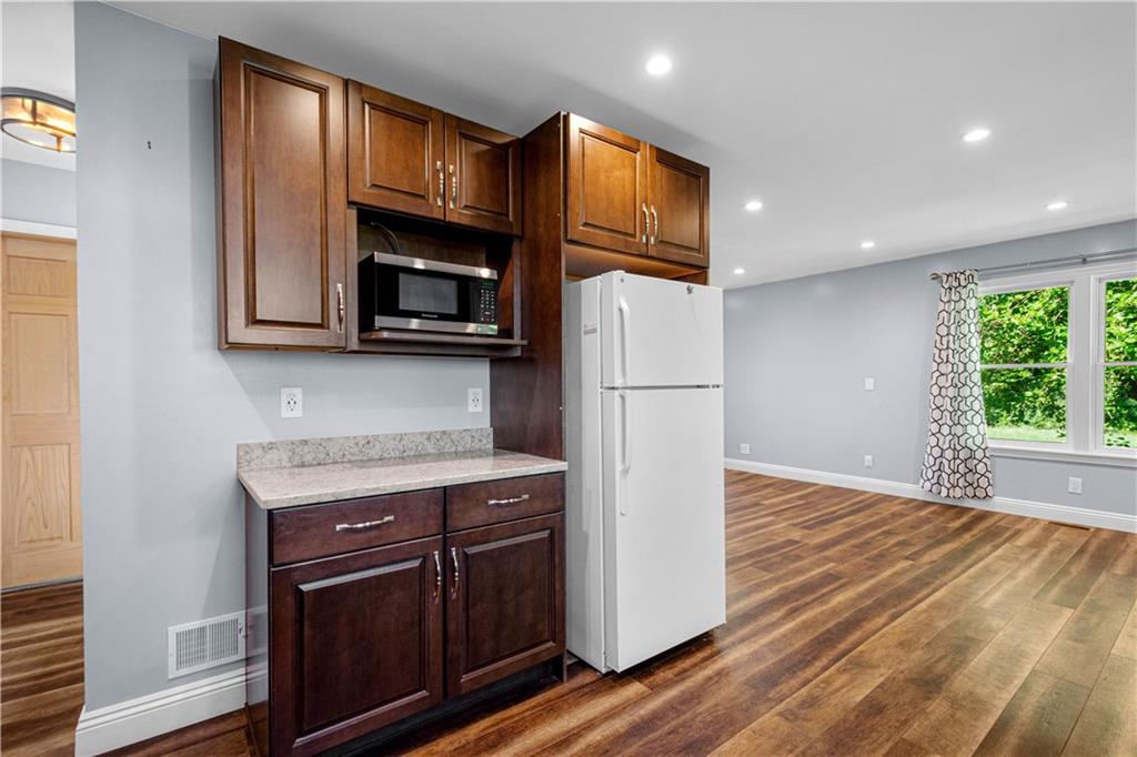 1191 Reno St Extension Rochester, PA 15074 - Photo 13 of 47 Gallery Image 13